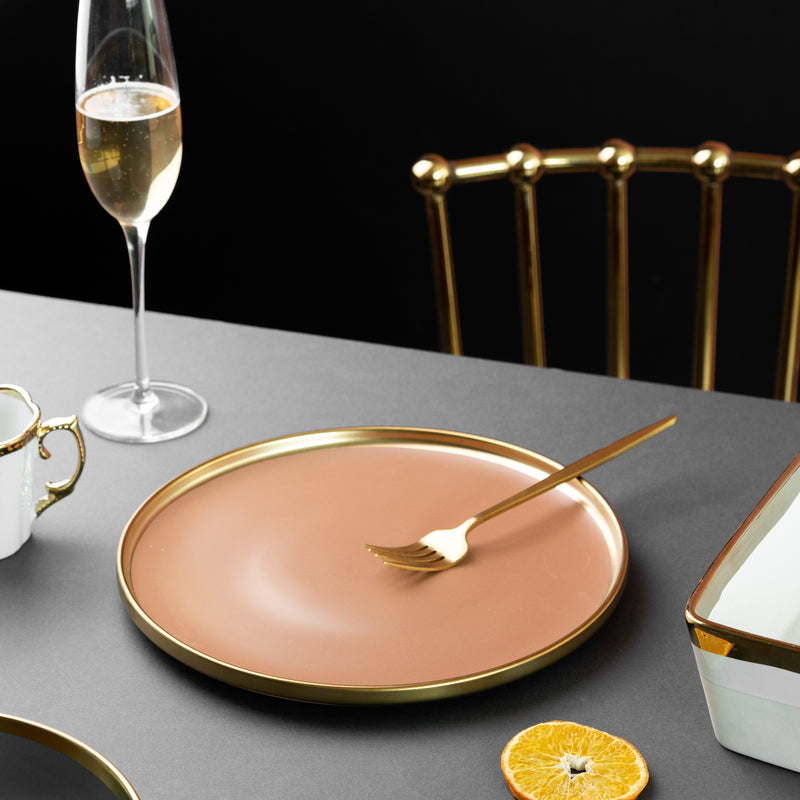 Gold Edge Suave Dinner Plate